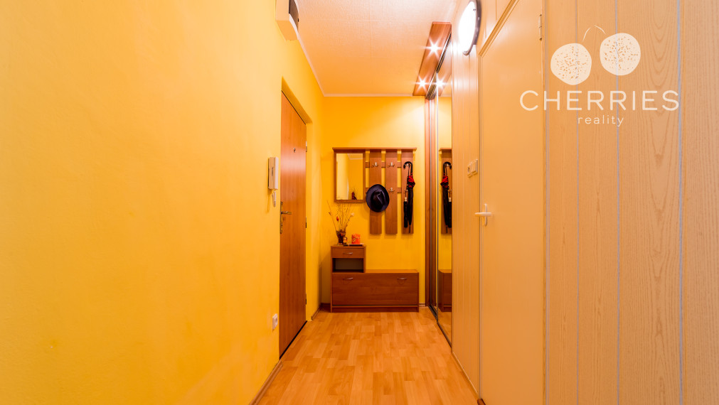 Exkluzívne - 1 a pol izbový byt na predaj